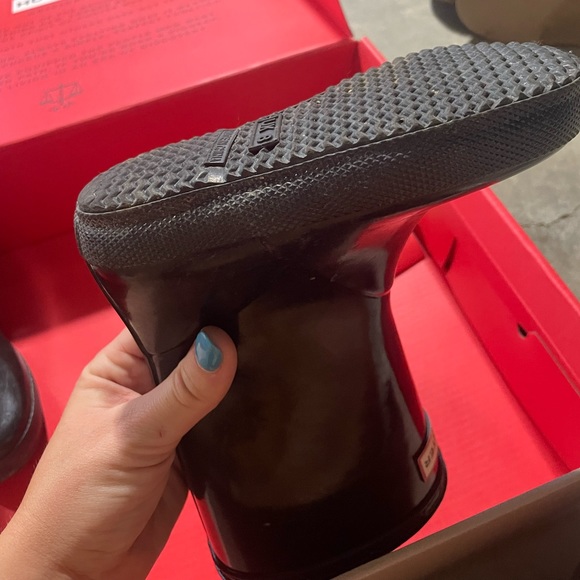 Childrens size 8 Hunter Rainboots EUC - Picture 3 of 4